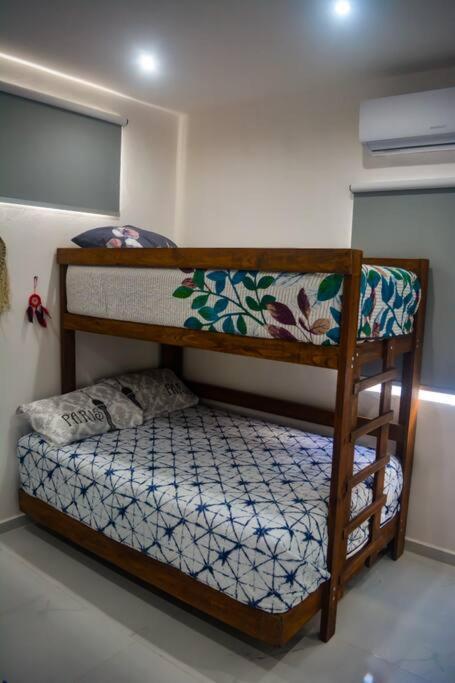 Casa Paloma 2 En Segunda Planta Cerca De Aeropuerto Y Centro Comercial チェトゥマル エクステリア 写真