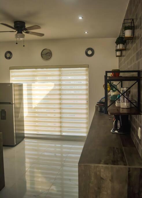 Casa Paloma 2 En Segunda Planta Cerca De Aeropuerto Y Centro Comercial チェトゥマル エクステリア 写真