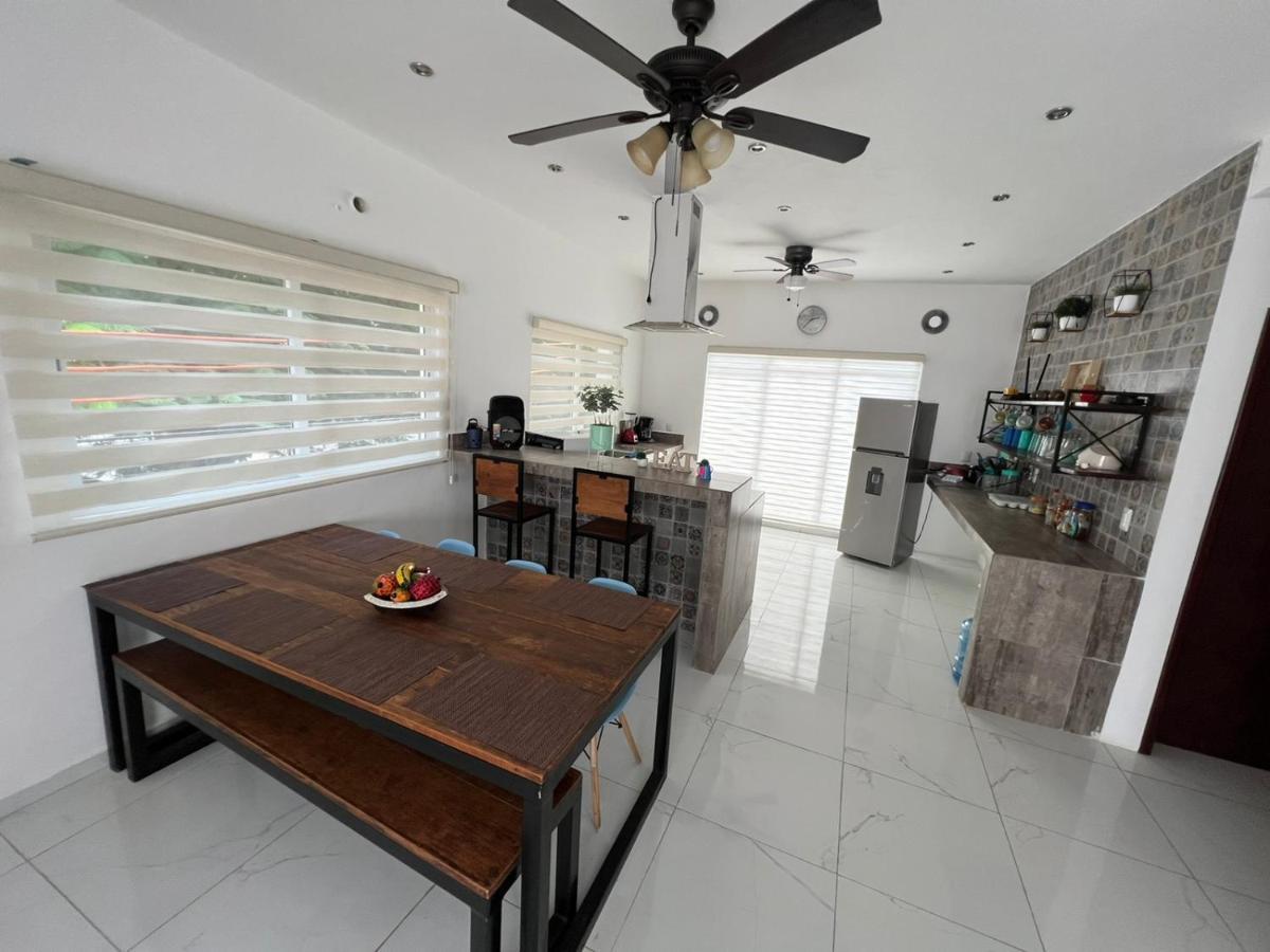 Casa Paloma 2 En Segunda Planta Cerca De Aeropuerto Y Centro Comercial チェトゥマル エクステリア 写真