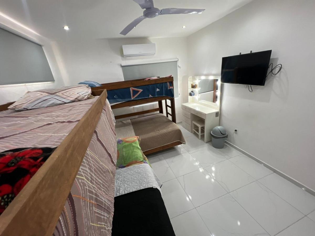 Casa Paloma 2 En Segunda Planta Cerca De Aeropuerto Y Centro Comercial チェトゥマル エクステリア 写真