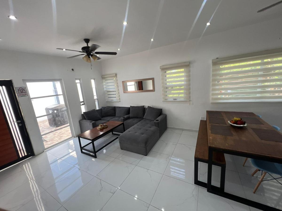 Casa Paloma 2 En Segunda Planta Cerca De Aeropuerto Y Centro Comercial チェトゥマル エクステリア 写真